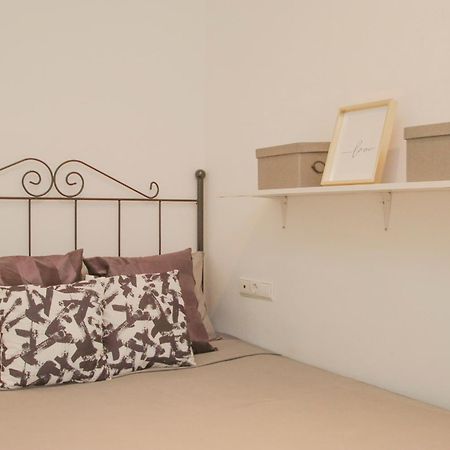 Lovely Apt In The City Center - 15M Walk Giralda Sevilla Eksteriør billede