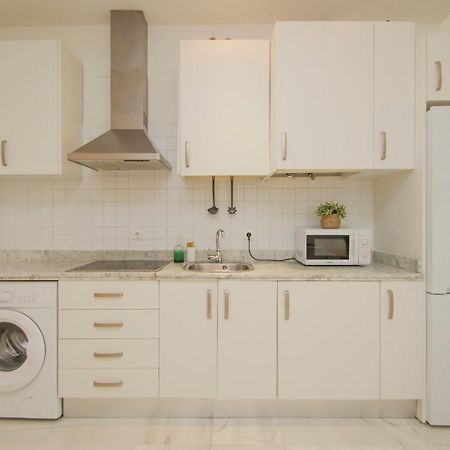 Lovely Apt In The City Center - 15M Walk Giralda Sevilla Eksteriør billede