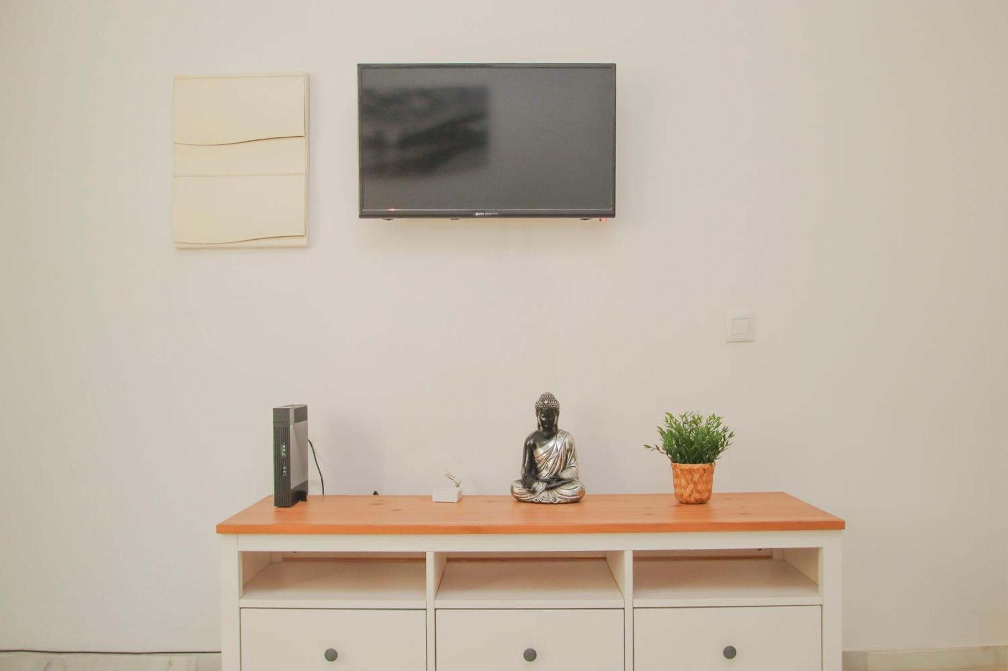 Lovely Apt In The City Center - 15M Walk Giralda Sevilla Eksteriør billede