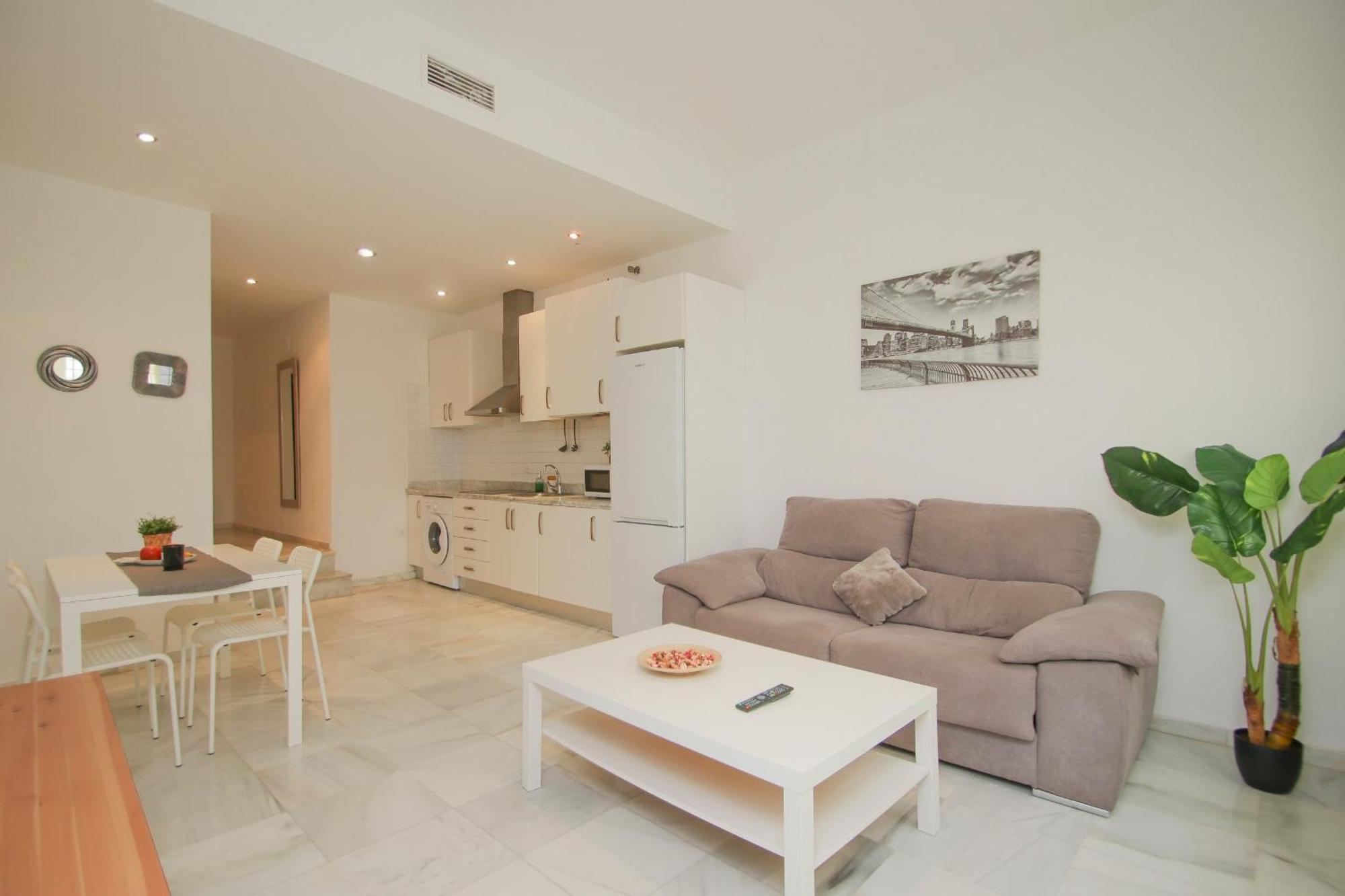 Lovely Apt In The City Center - 15M Walk Giralda Sevilla Eksteriør billede